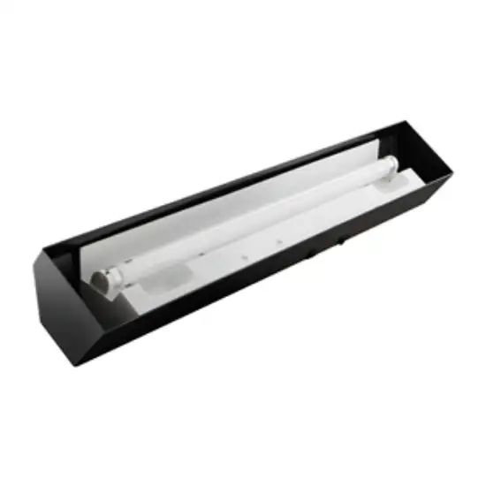 Aqueon Fluorescent Strip Light Black Photo 3