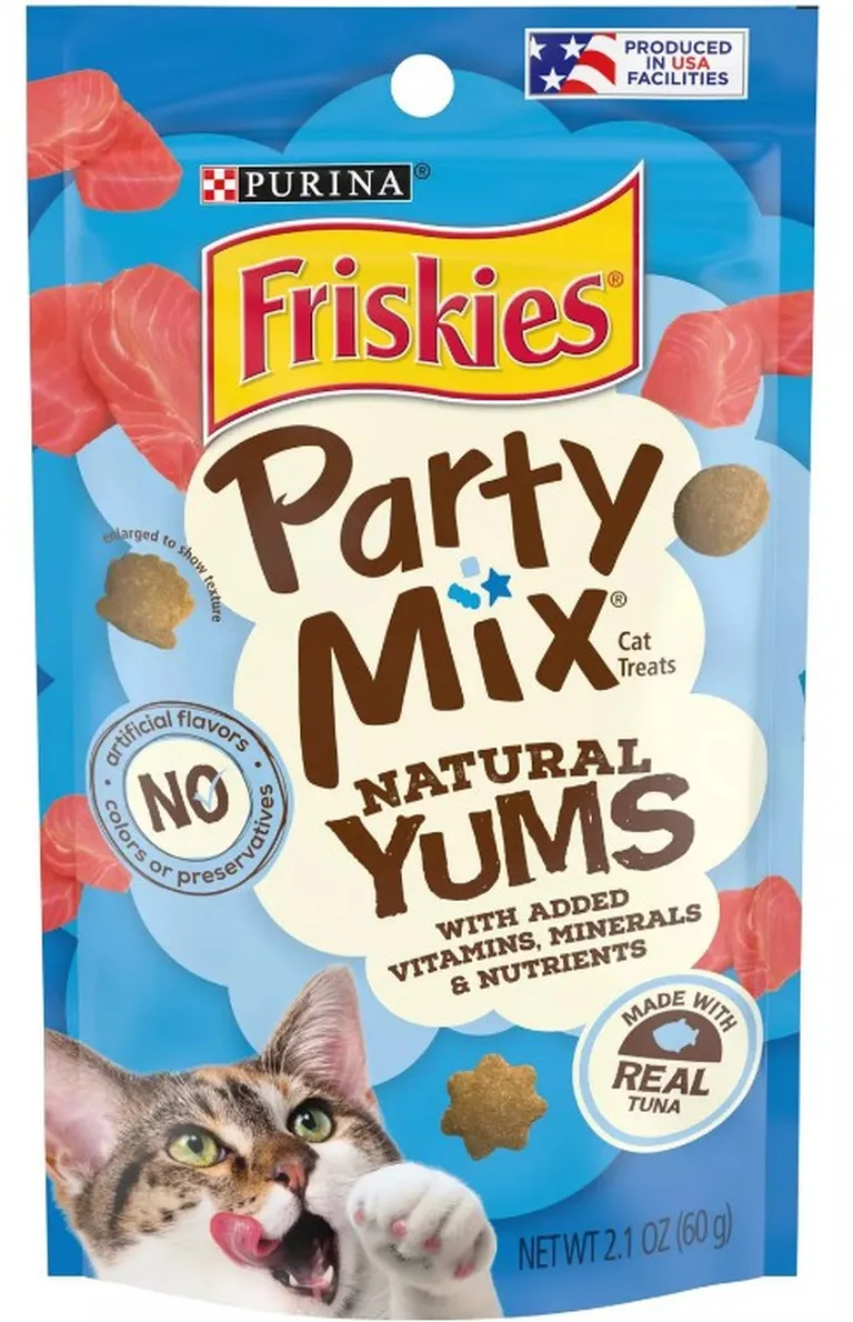 Friskies Natural Sensations Cat Treats - Salmon Flavor Photo 1