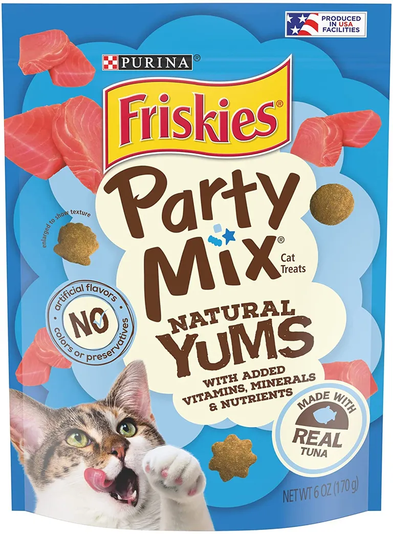 Friskies Party Mix Naturals Cat Treats Real Tuna Photo 1