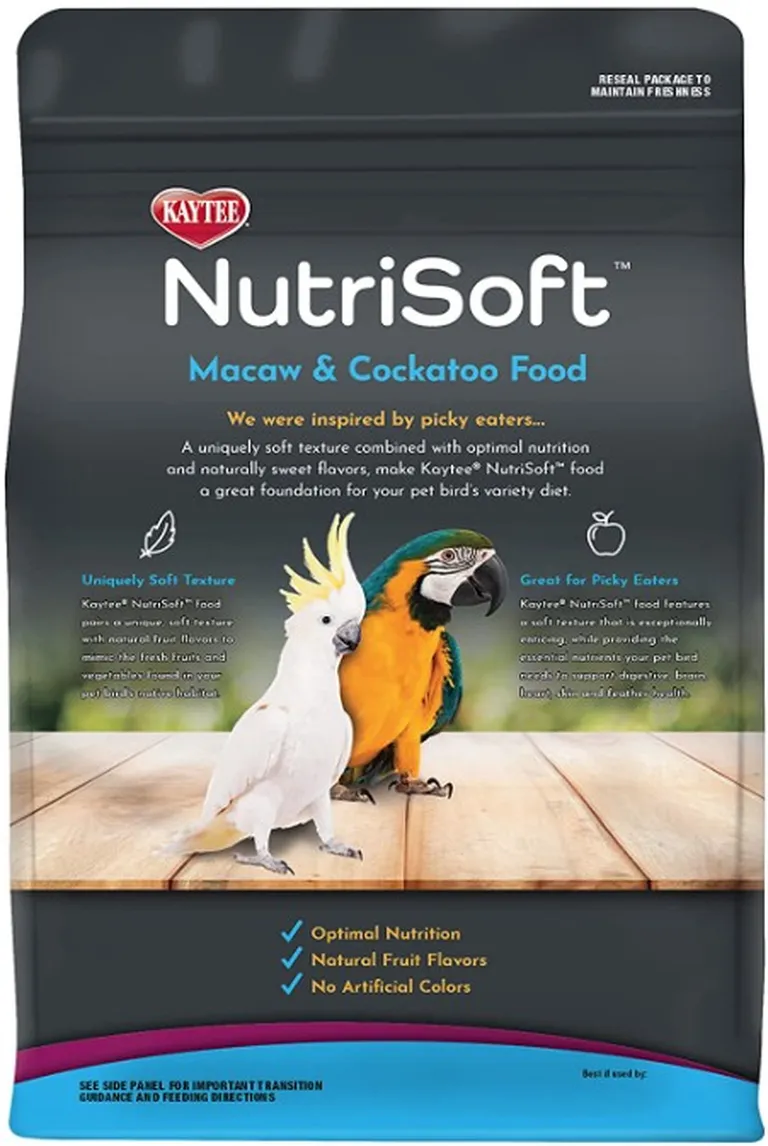 Kaytee NutriSoft Macaw and Cockatoo Food Photo 2