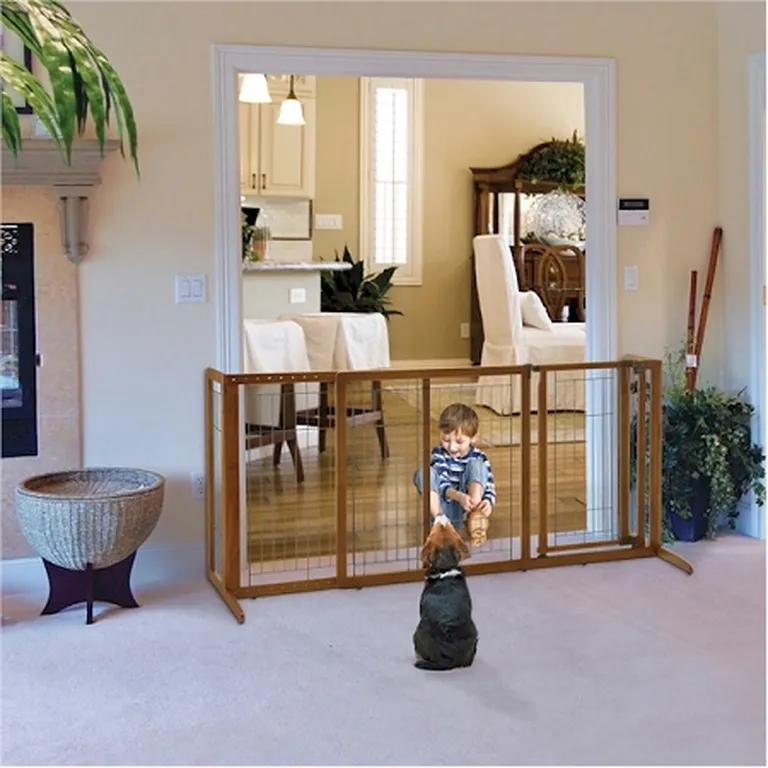 Medium Deluxe Freestanding Pet Gate Photo 1