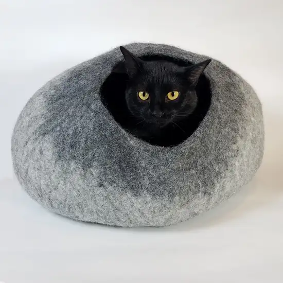 Shades of Gray Cat Cave Bed Photo 1