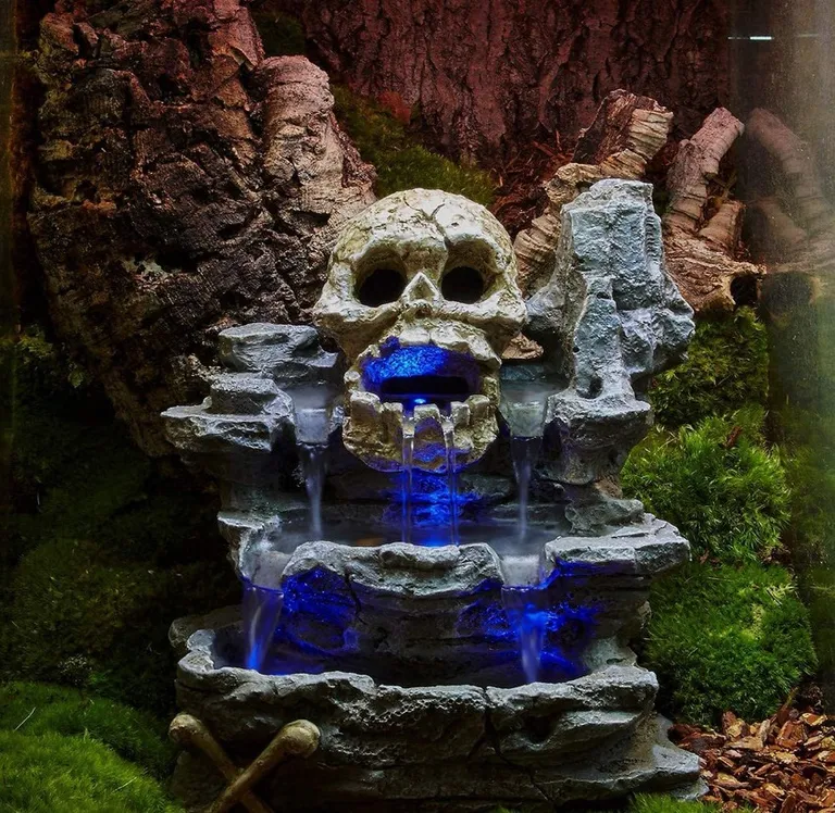 Zoo Med Repti Rapids LED Skull Waterfall Photo 1